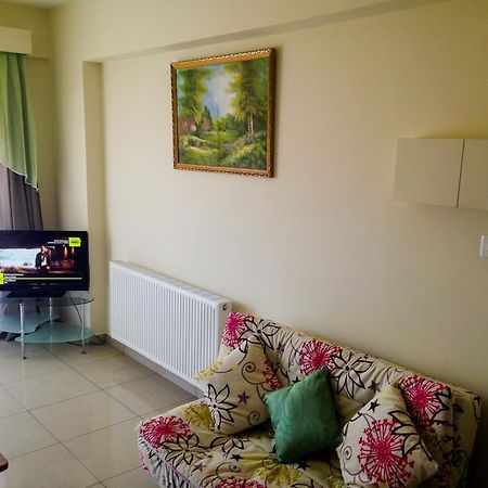 Apartment Nearby Golden Coast Protarász Kültér fotó